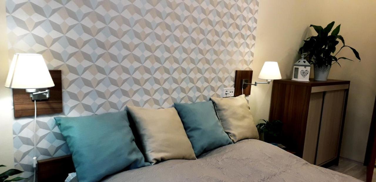 Diana Apartmanhaz ケストヘイ エクステリア 写真