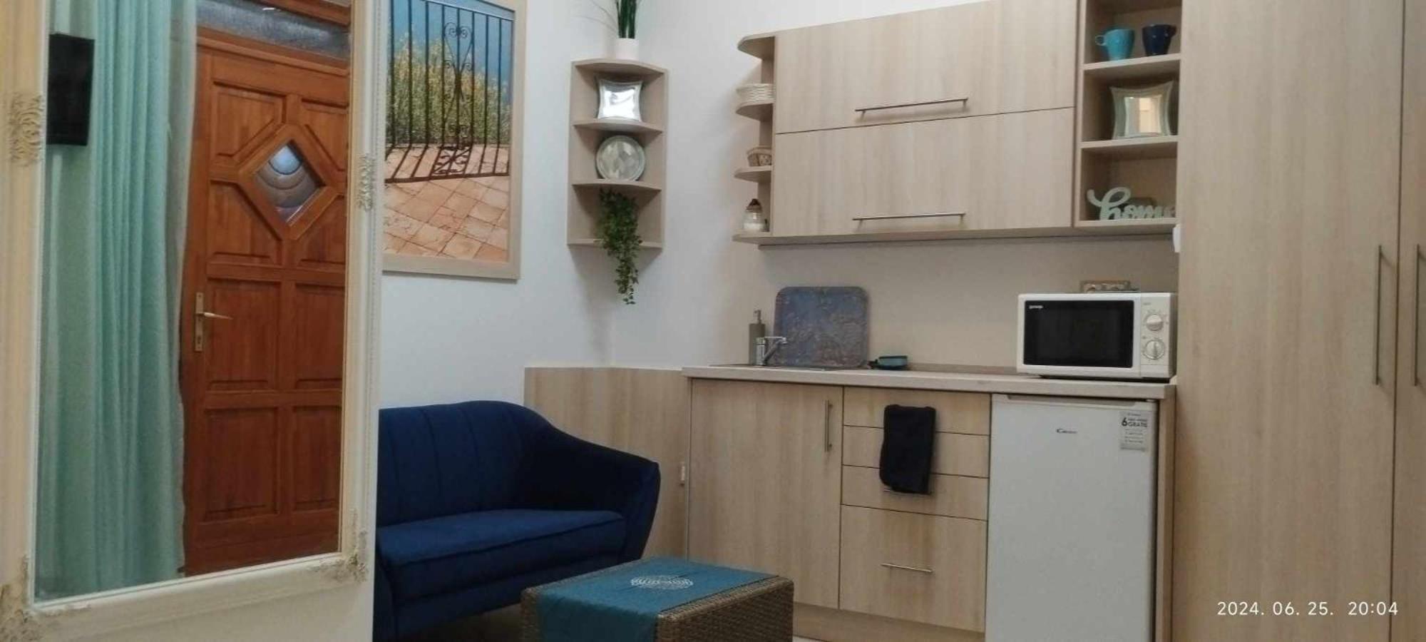 Diana Apartmanhaz ケストヘイ エクステリア 写真